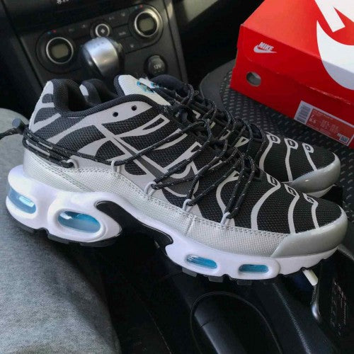 Nikee AirMax Plus Lace Toggle Black Grey 41
