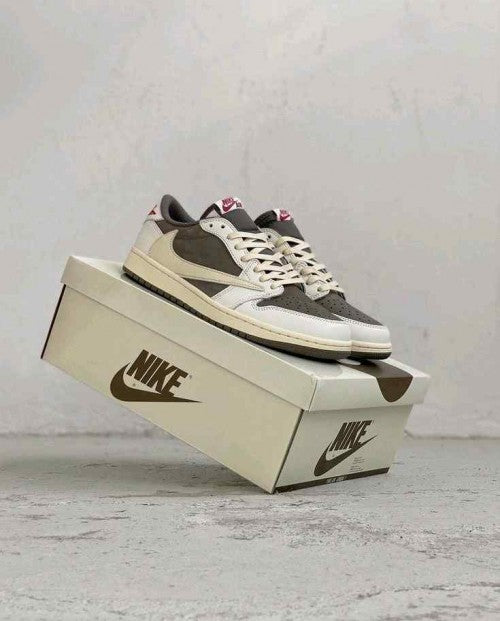 Air Jordan 1 Low Travis Scott Reverse Mocha Semi UA