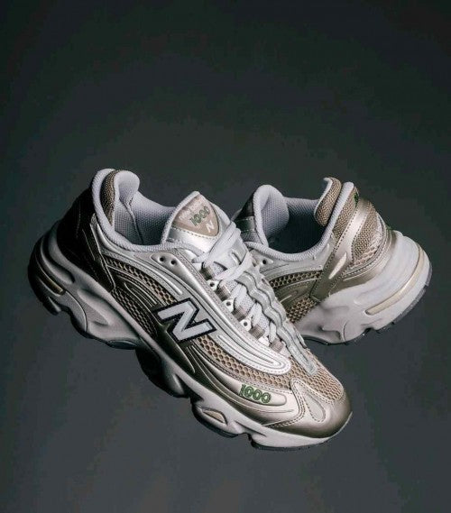 new balancee M1000N Arid Stone Light Silver Metallic