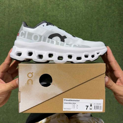 On Running Cloudmonster - White Black