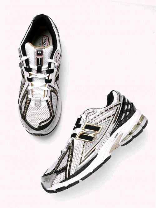 New Balancee 1906R Metallic Gold