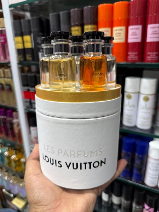 LOUIS VUITOO_N LES PARFUMS COMBO 730ML