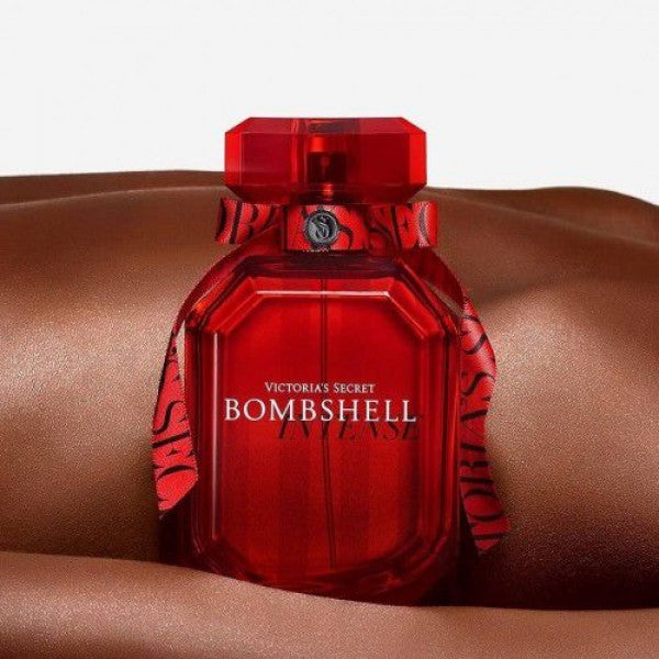 VICTORIA BOMBSHELL RED