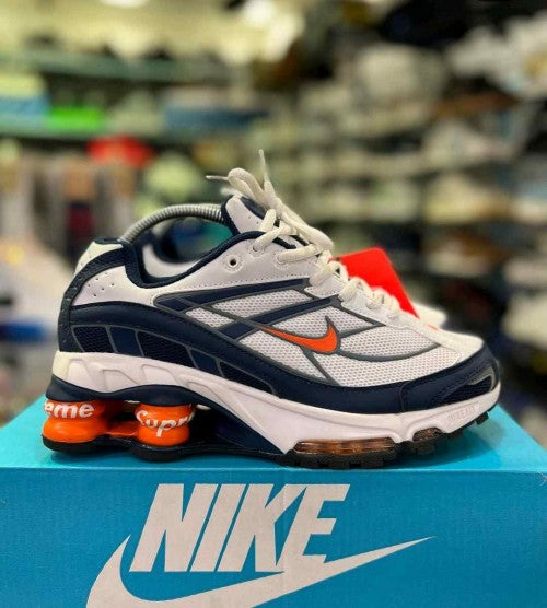 supreme X nikee R4 shox Navy red