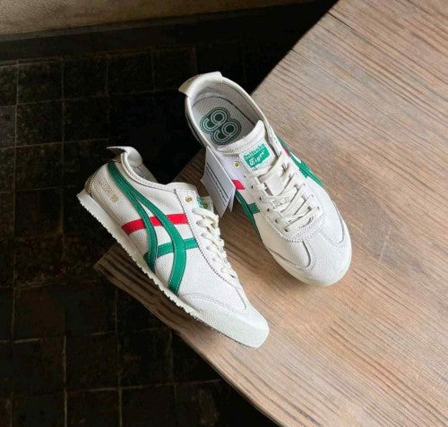 Onitsukaa Tiger Mexico 66 Birch Kale