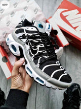 Nikee AirMax Plus Lace Toggle Black Grey 41