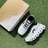 On Running Cloudmonster - White Black
