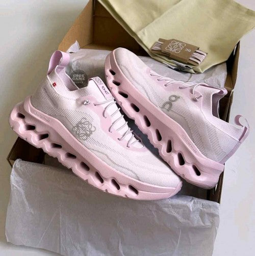 On Running Cloudtilt Loewe Pale Pink
