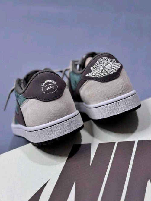 Fragment Design x Travis Scott x Nikee Jordan 1 low