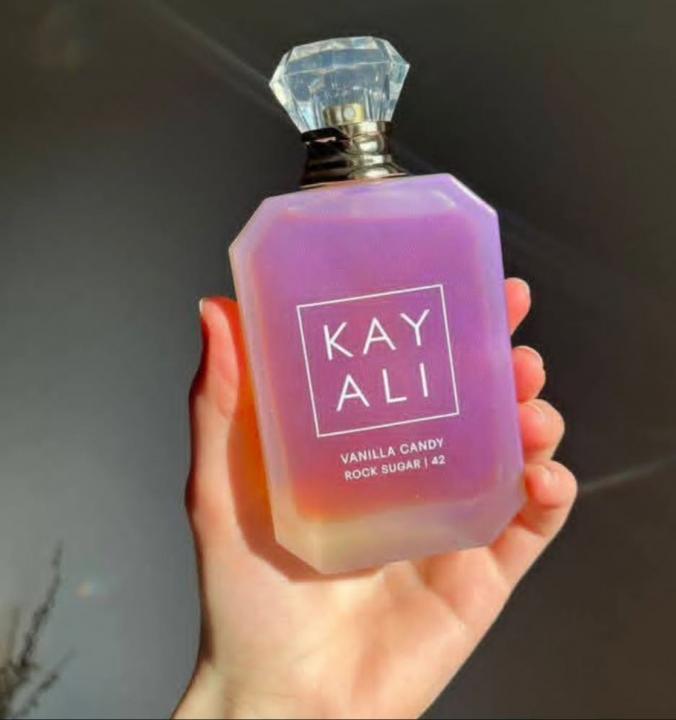 KAYALI VANILA CANDY ROCK SUGAR 42 LONG LASTING
