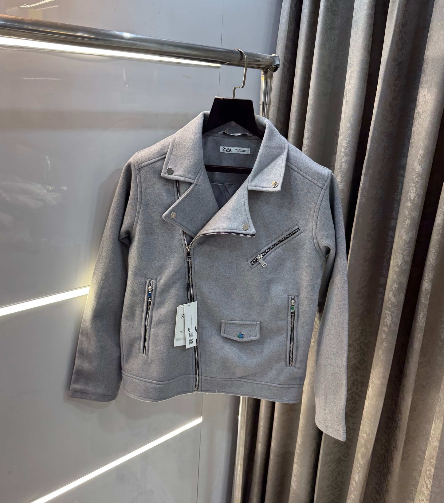 Zar a Grey Cross Zip Lu.._X..ury Sweado Jacket